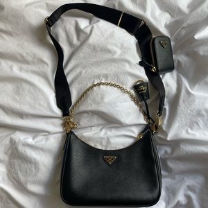 Prada Re-edition 2005 Saffiano Leather Bag